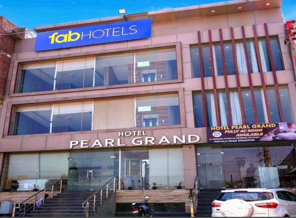 Zirakpur Hotel Pearl Grand-Family Hotel-Feel Like Home מראה חיצוני תמונה